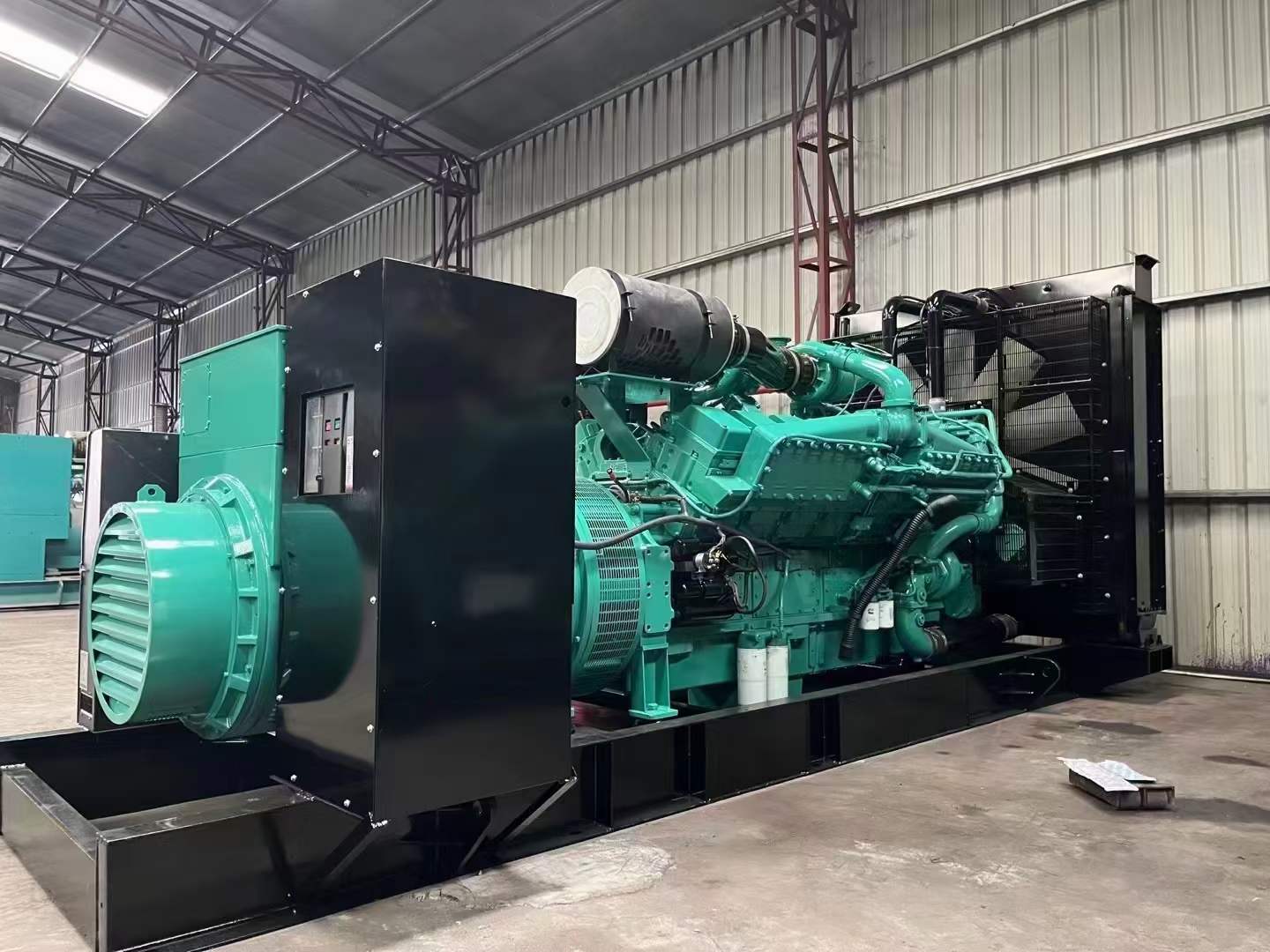 眉县如何降低 800kW 柴油发电机输出电流的波动？