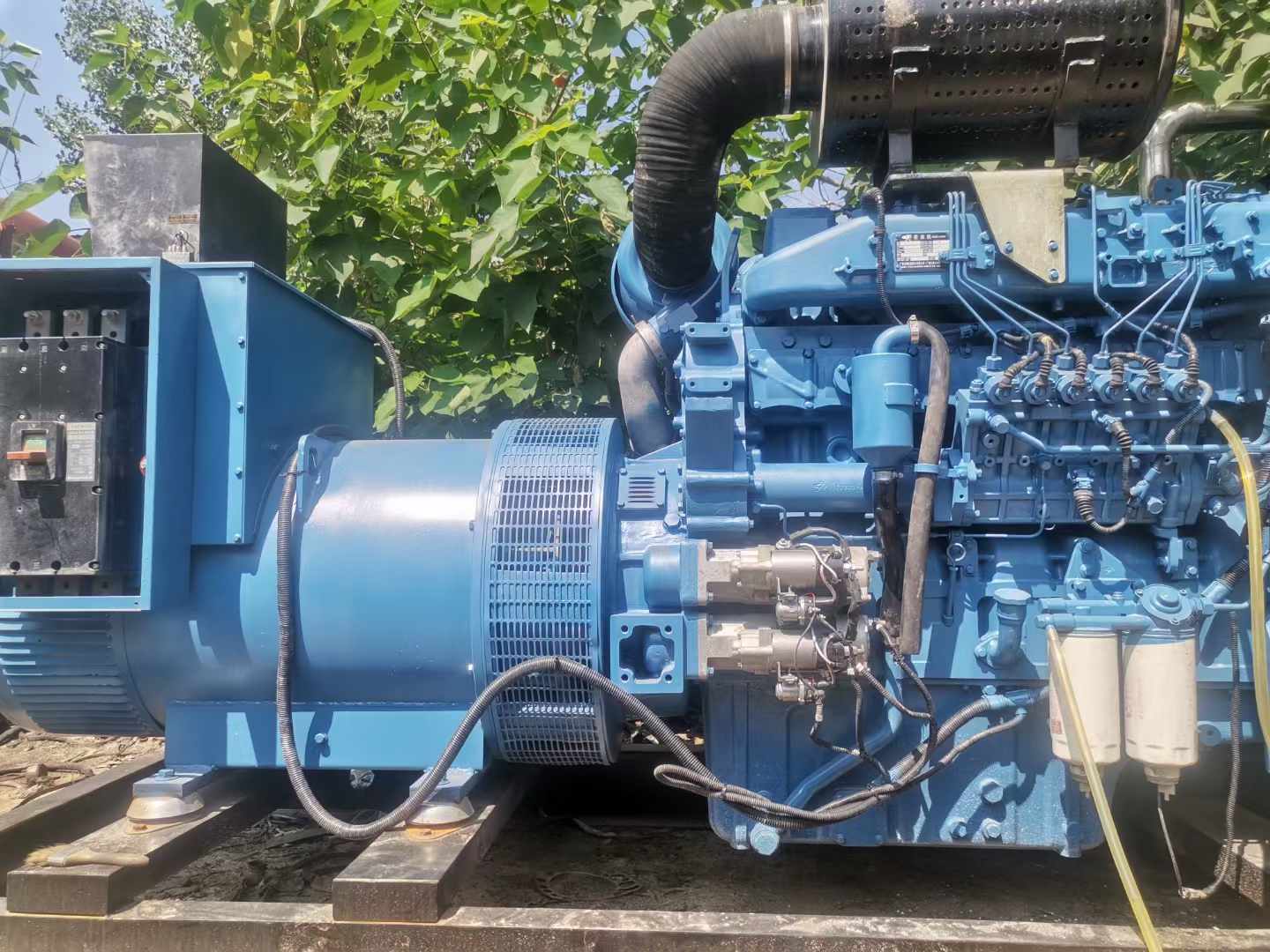 眉县详细说明降低 800kW 柴油发电机输出电流波动的方法